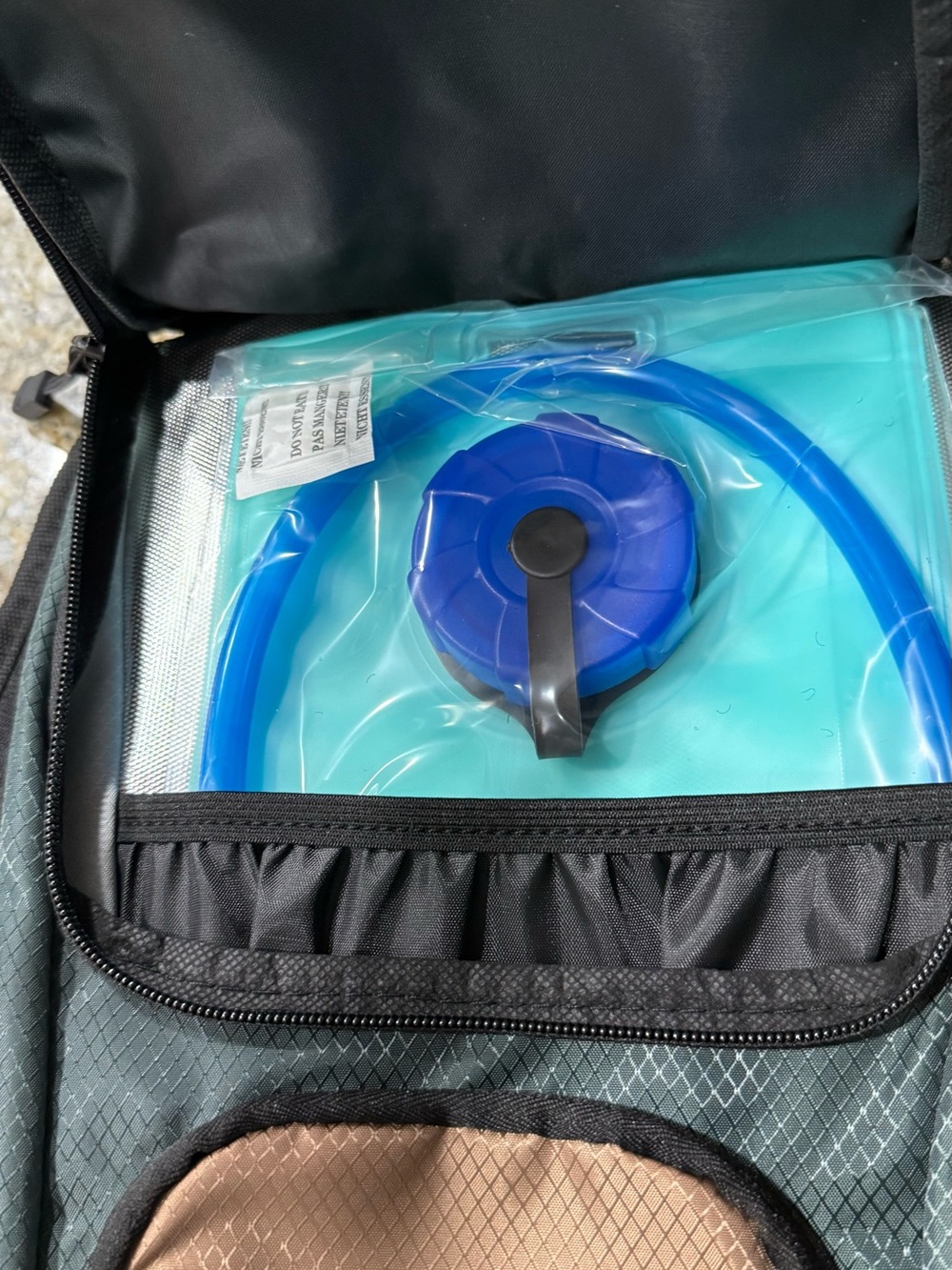 NWT, Pacific, Trail, Hydration, Pack, Camelback, Backpack, Holds, 2, Liters, 2L - Picture 6 of 10